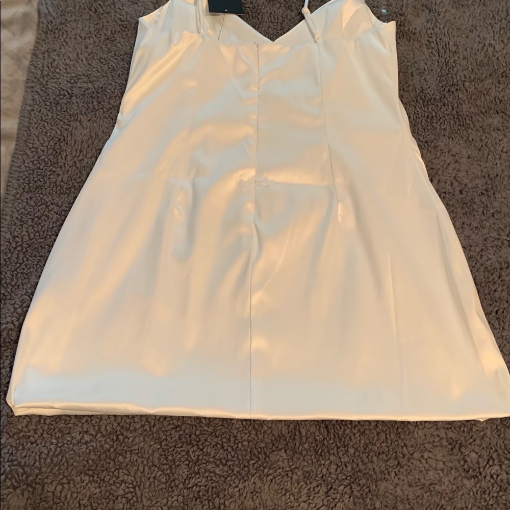 Satin mini dress - white